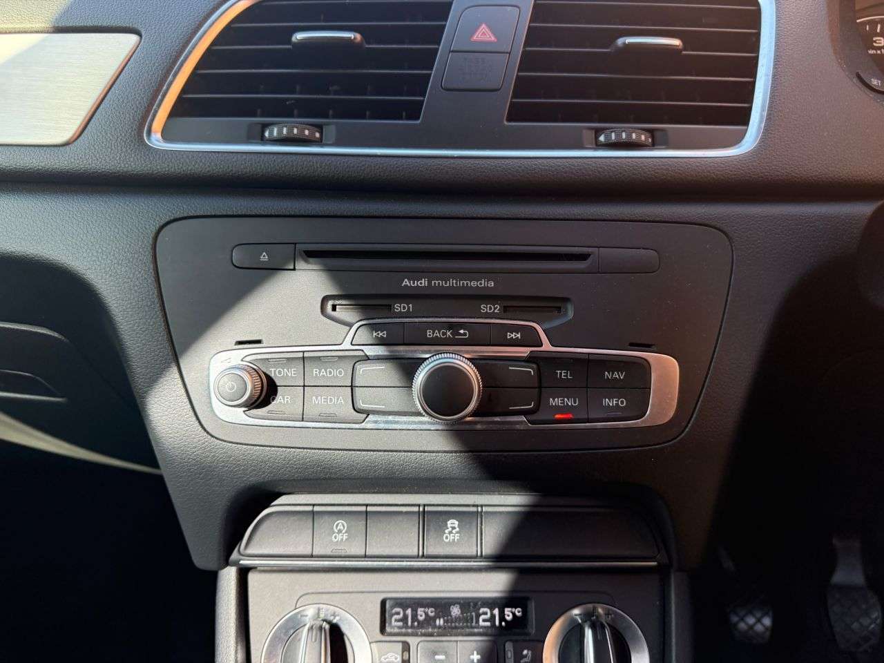 2012 AUDI Q3 2012 AUDI Q3