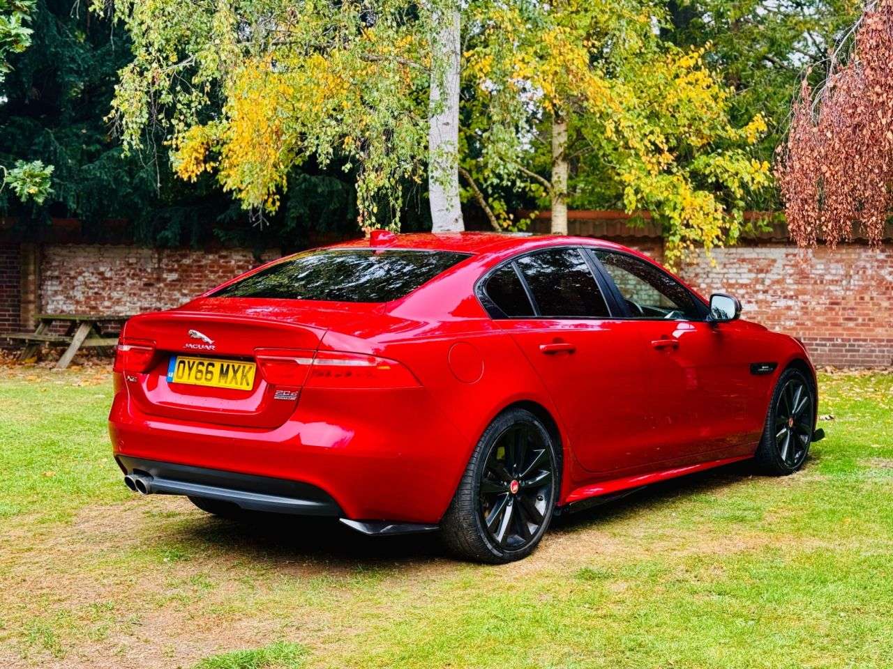 2016 JAGUAR XE 2016 JAGUAR XE