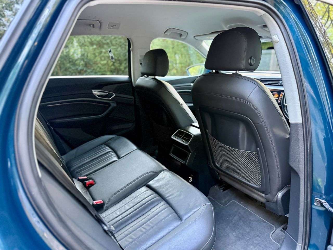 2019 AUDI E-TRON 2019 AUDI E-TRON