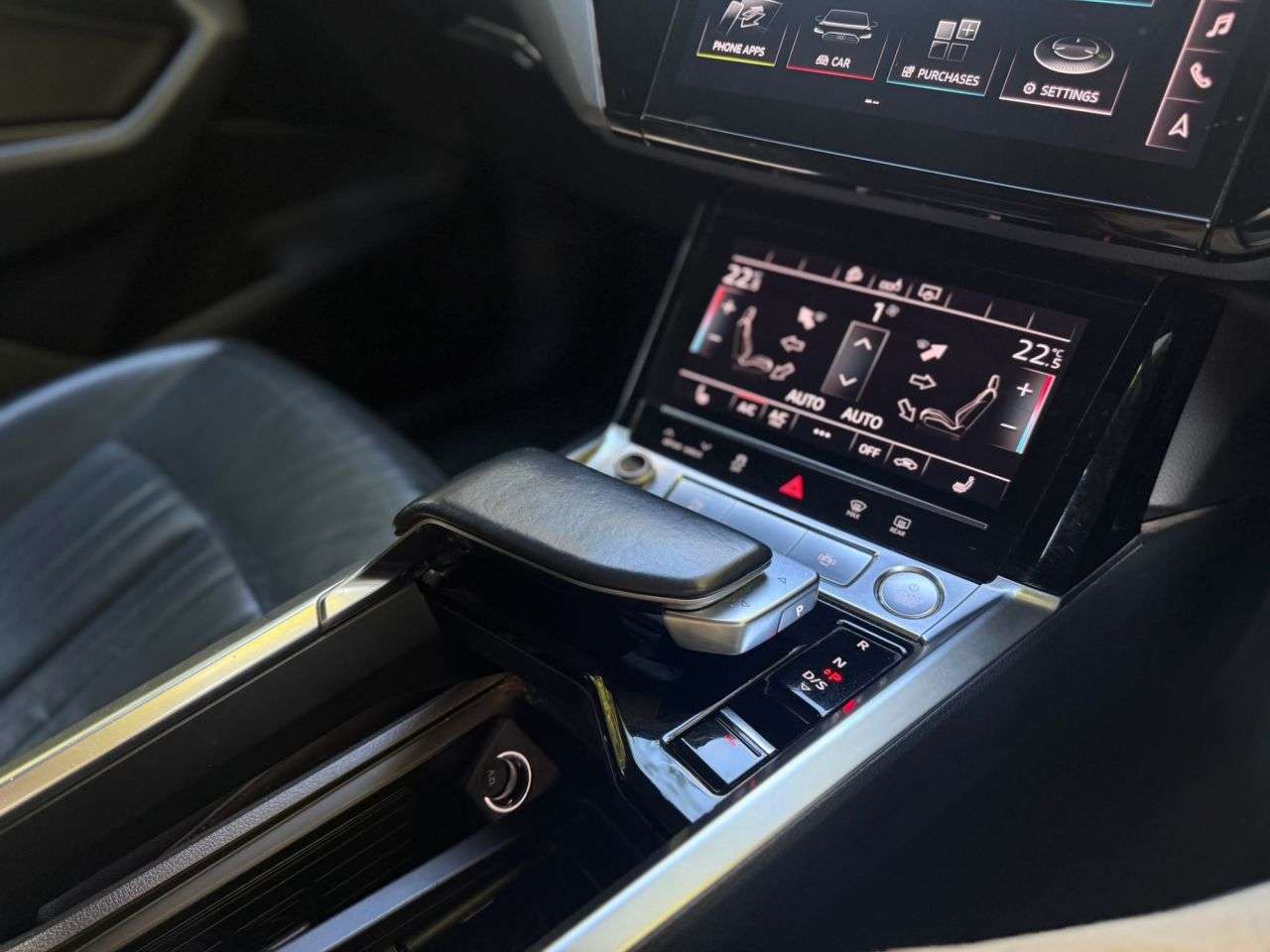 2019 AUDI E-TRON 2019 AUDI E-TRON