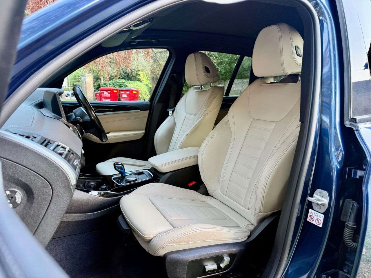 2022 BMW IX3 2022 BMW IX3