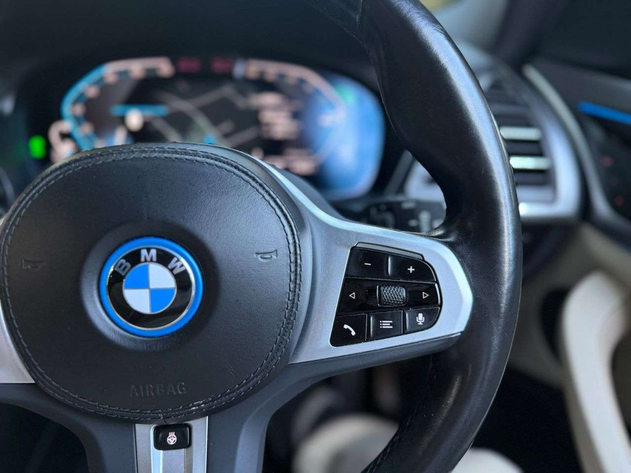 2022 BMW IX3 2022 BMW IX3