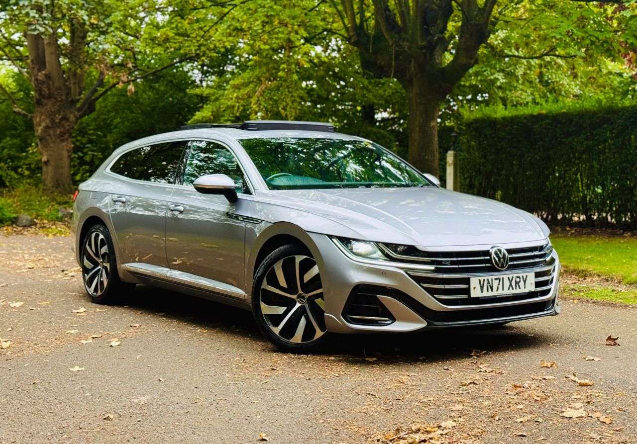 A 2021 VOLKSWAGEN ARTEON 1.4 TSI 13kWh R-Line Shooting Brake 5dr Petrol Plug-in Hybrid DSG Euro 6 (s A 2021 VOLKSWAGEN ARTEON 1.4 TSI 13kWh R-Line Shooting Brake 5dr Petrol Plug-in Hybrid DSG Euro 6 (s