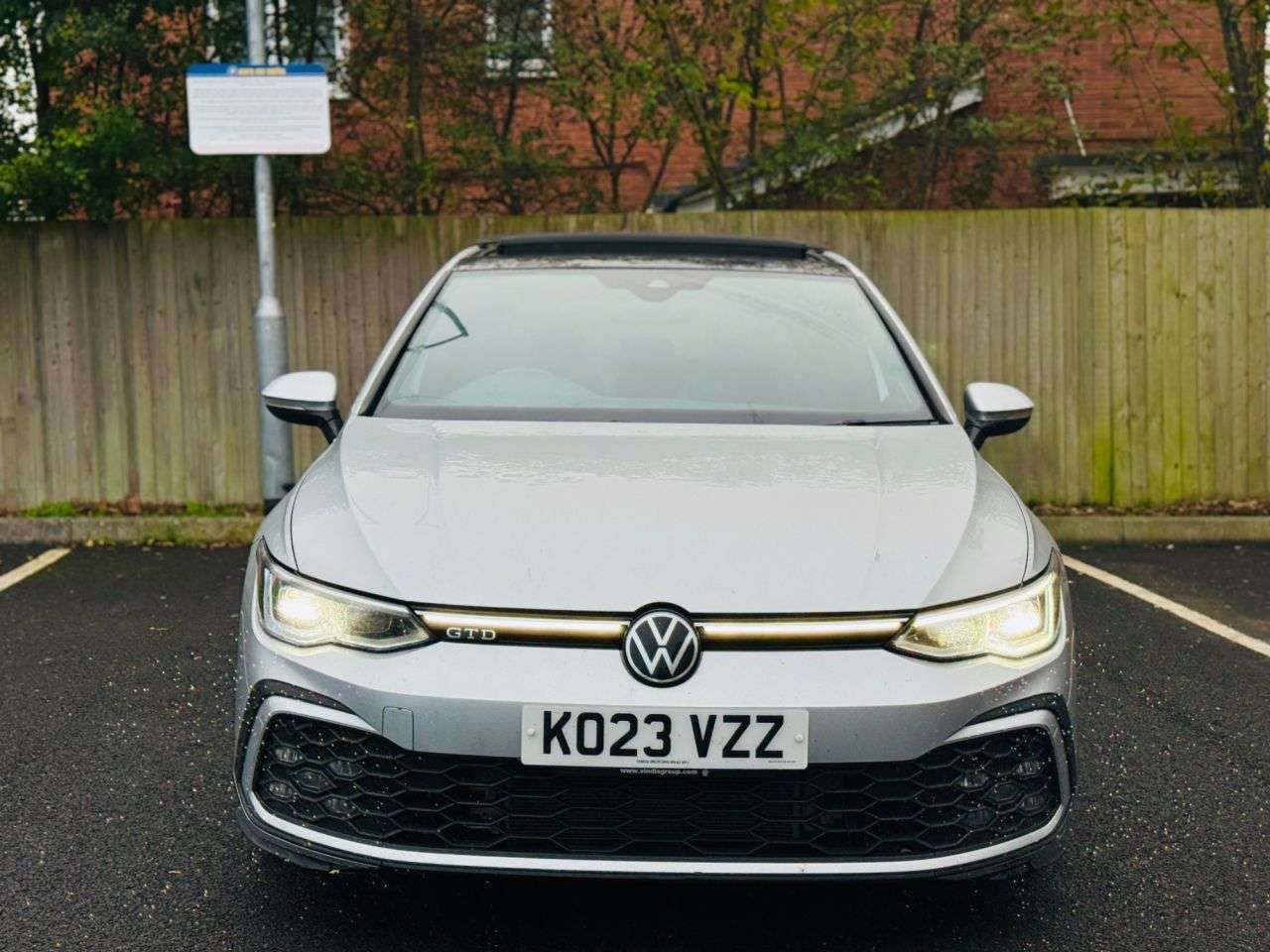 A 2023 VOLKSWAGEN GOLF 2.0 TDI GTD Hatchback 5dr Diesel DSG Euro 6 (s/s) (200 ps) A 2023 VOLKSWAGEN GOLF 2.0 TDI GTD Hatchback 5dr Diesel DSG Euro 6 (s/s) (200 ps)