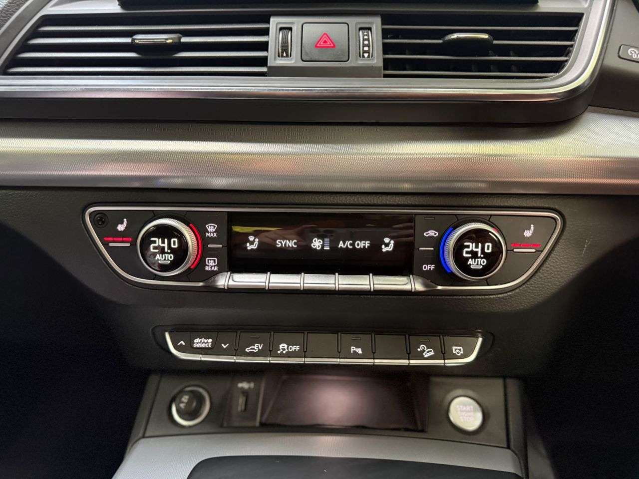 2022 AUDI Q5 2022 AUDI Q5