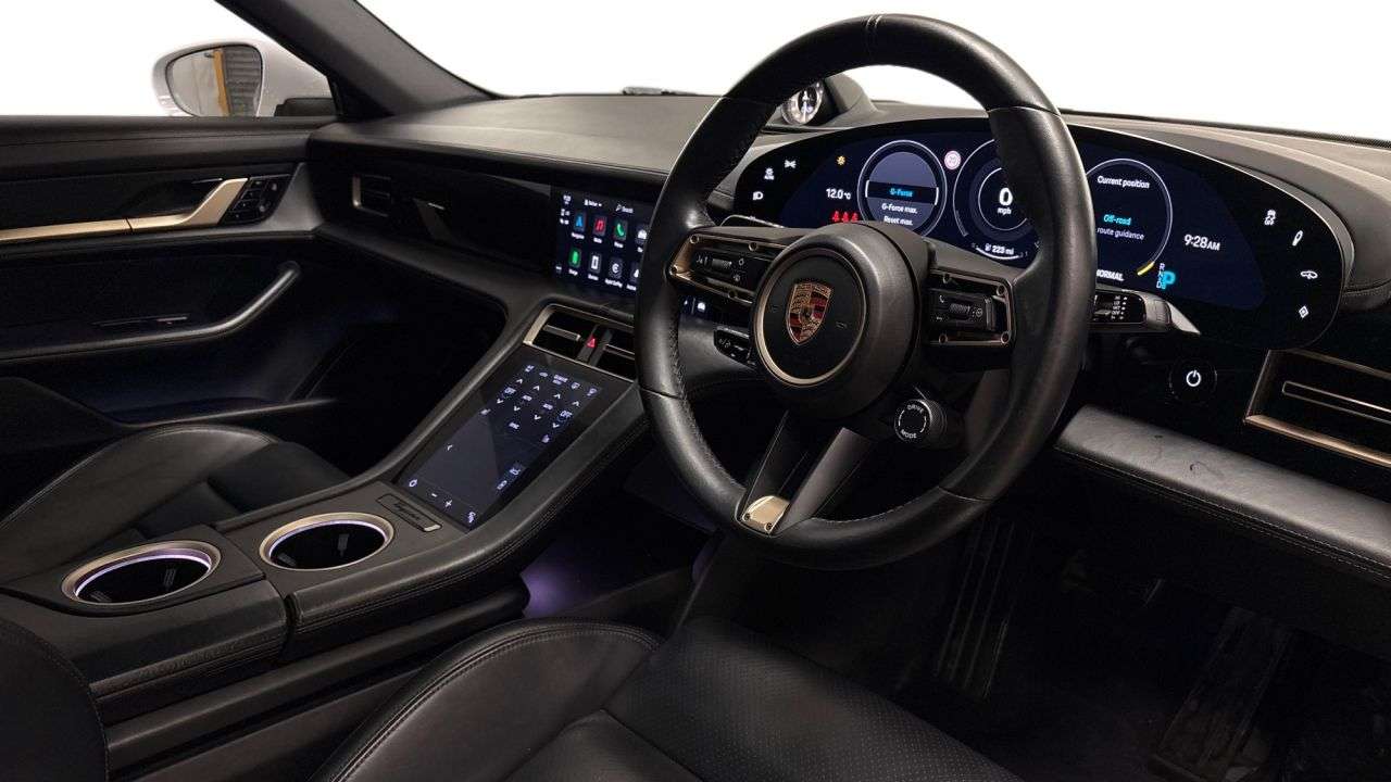 2020 PORSCHE TAYCAN 2020 PORSCHE TAYCAN