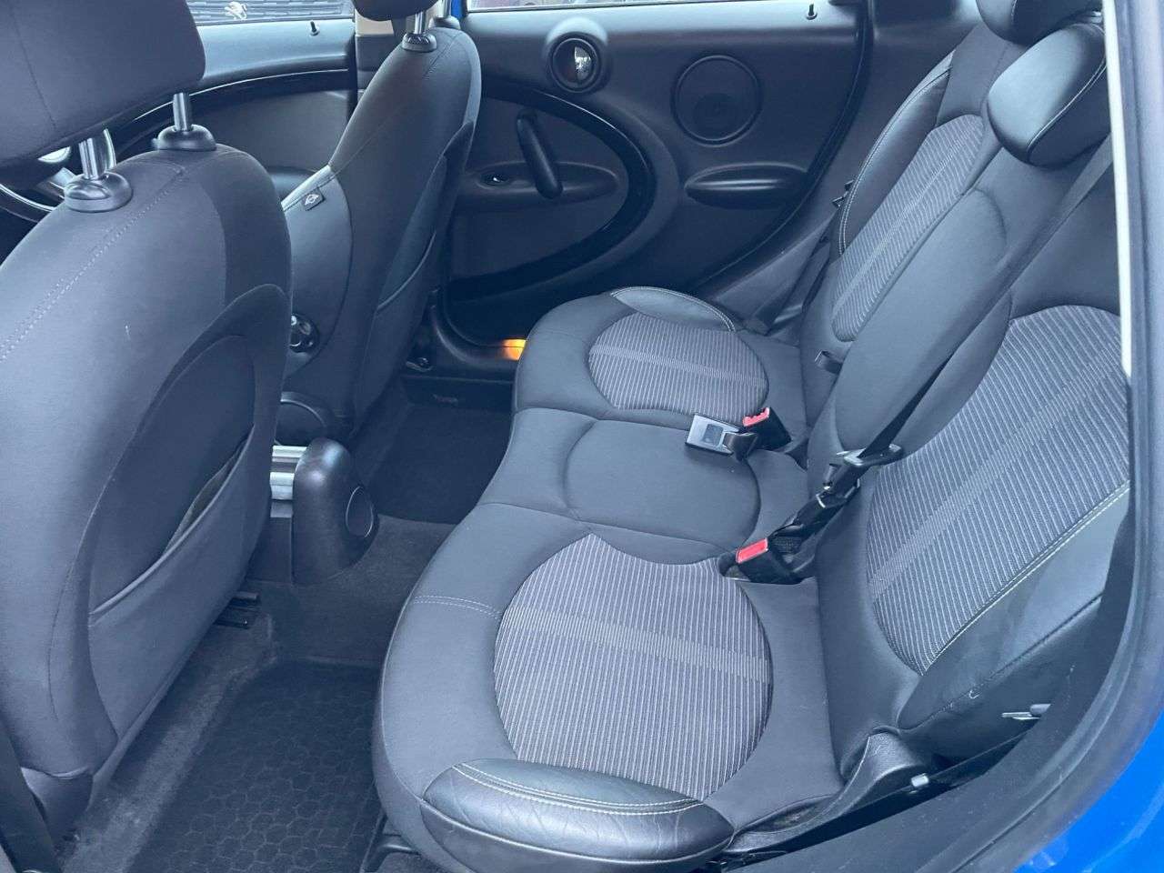 2011 MINI COUNTRYMAN 2011 MINI COUNTRYMAN