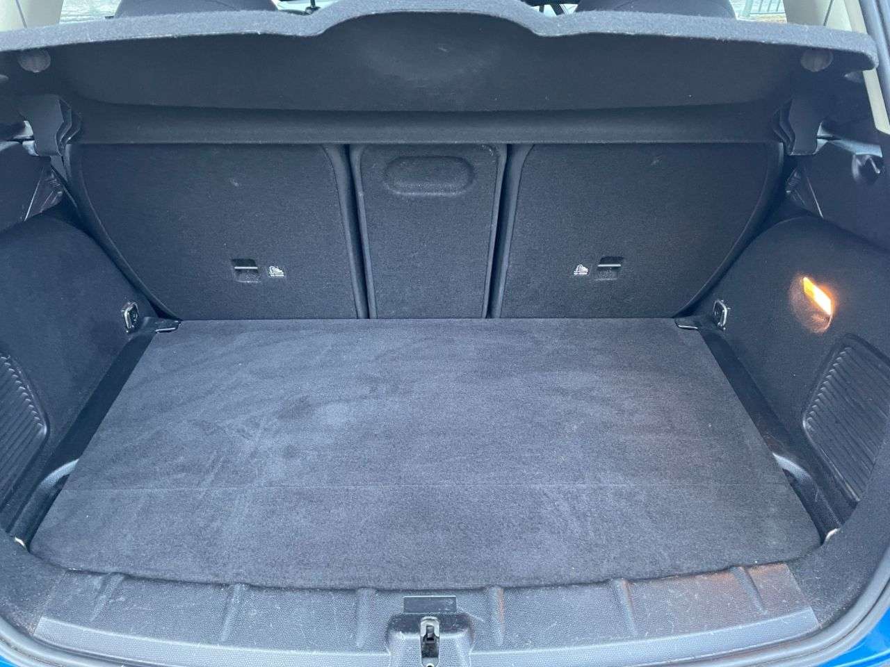 2011 MINI COUNTRYMAN 2011 MINI COUNTRYMAN