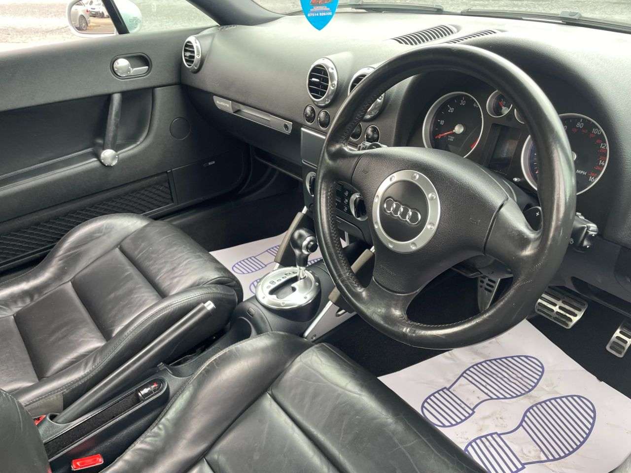 2004 AUDI TT 2004 AUDI TT