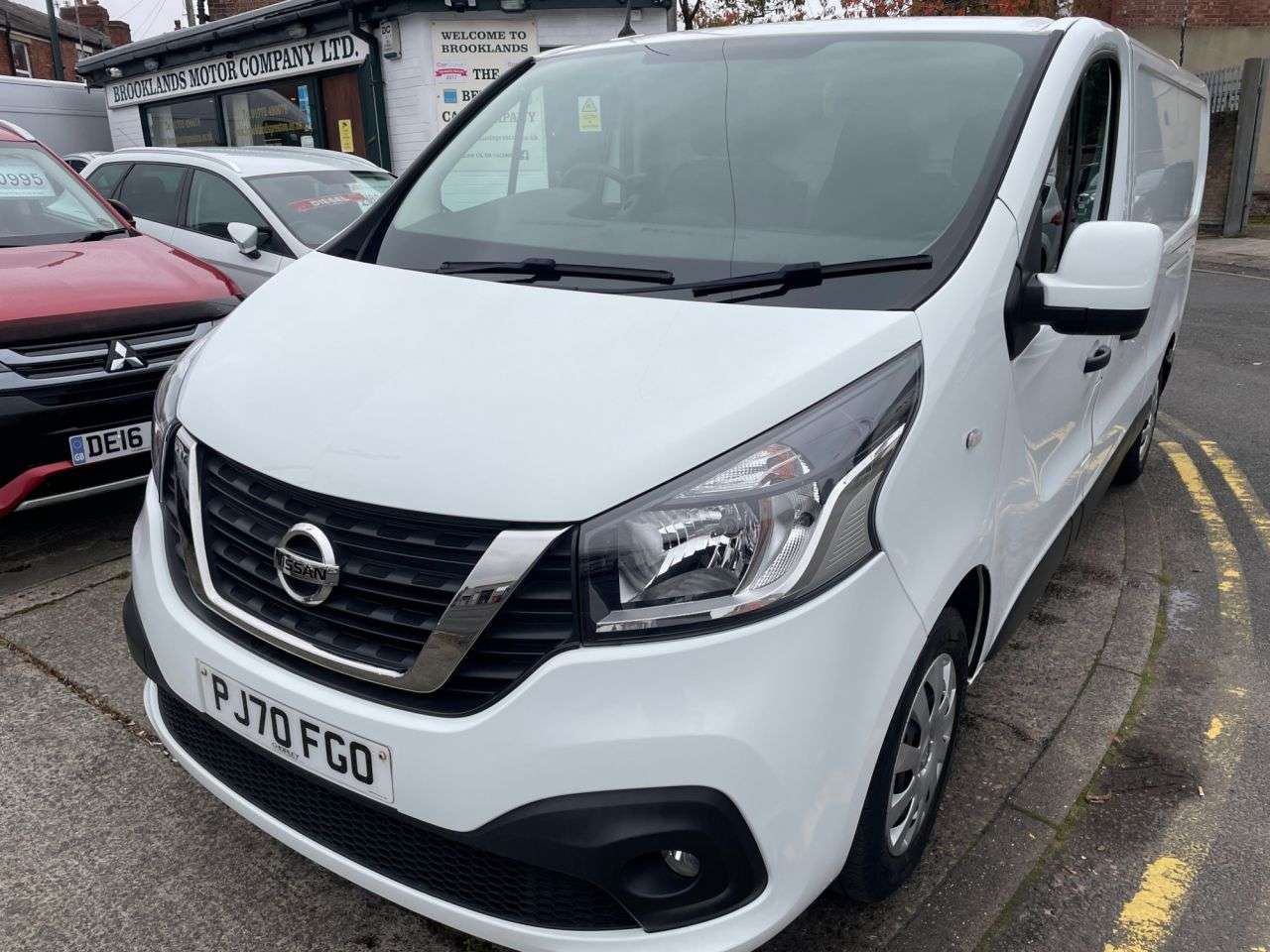 2020 NISSAN NV300 2020 NISSAN NV300