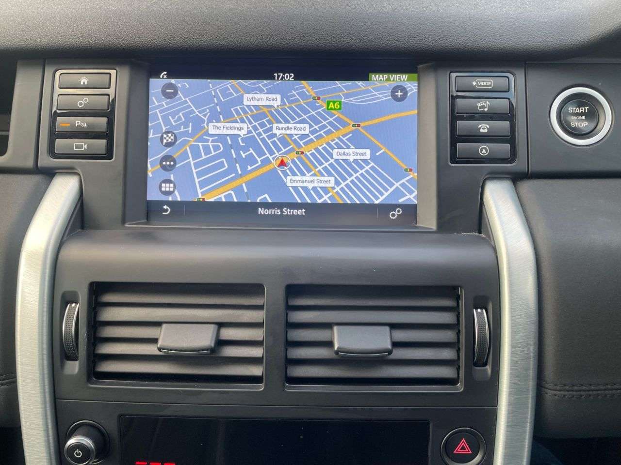 2018 LAND ROVER DISCOVERY SPORT 2018 LAND ROVER DISCOVERY SPORT