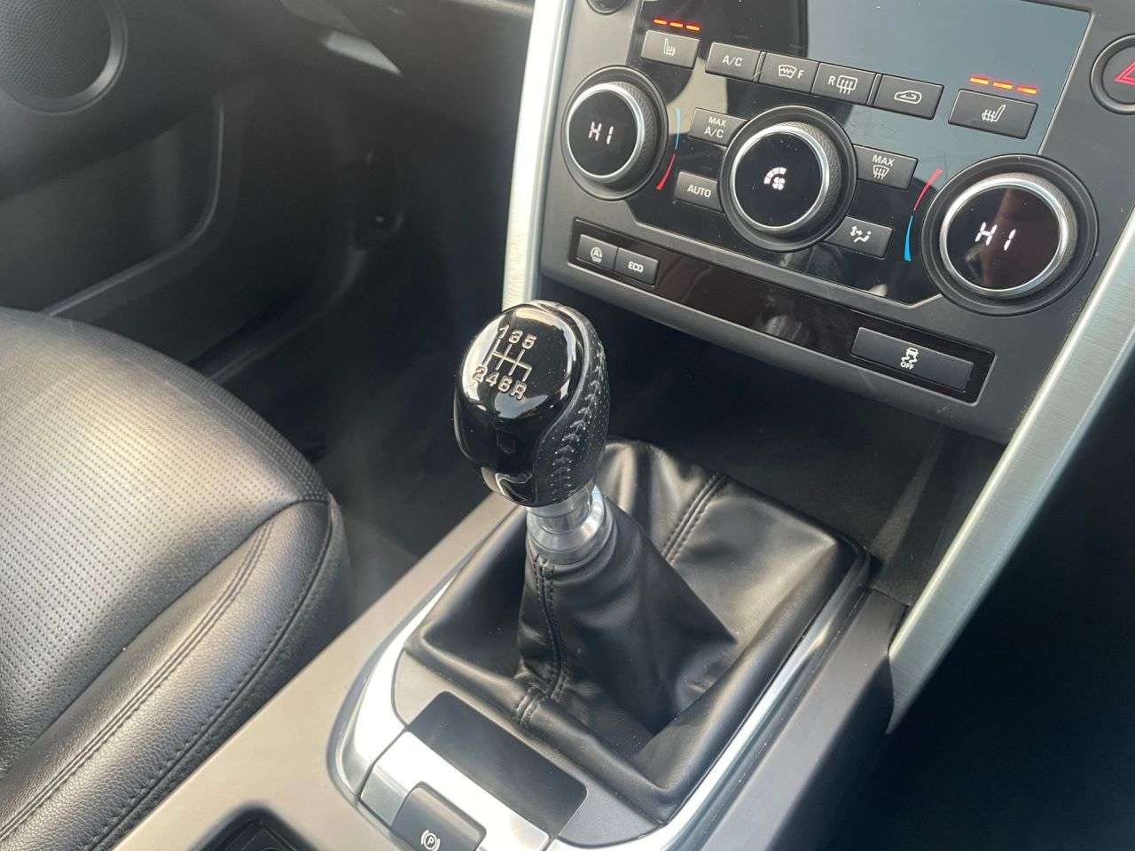 2018 LAND ROVER DISCOVERY SPORT 2018 LAND ROVER DISCOVERY SPORT