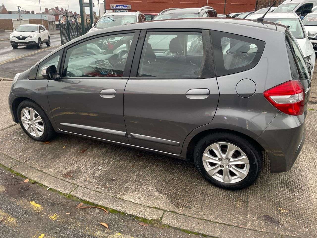 2011 HONDA JAZZ 2011 HONDA JAZZ