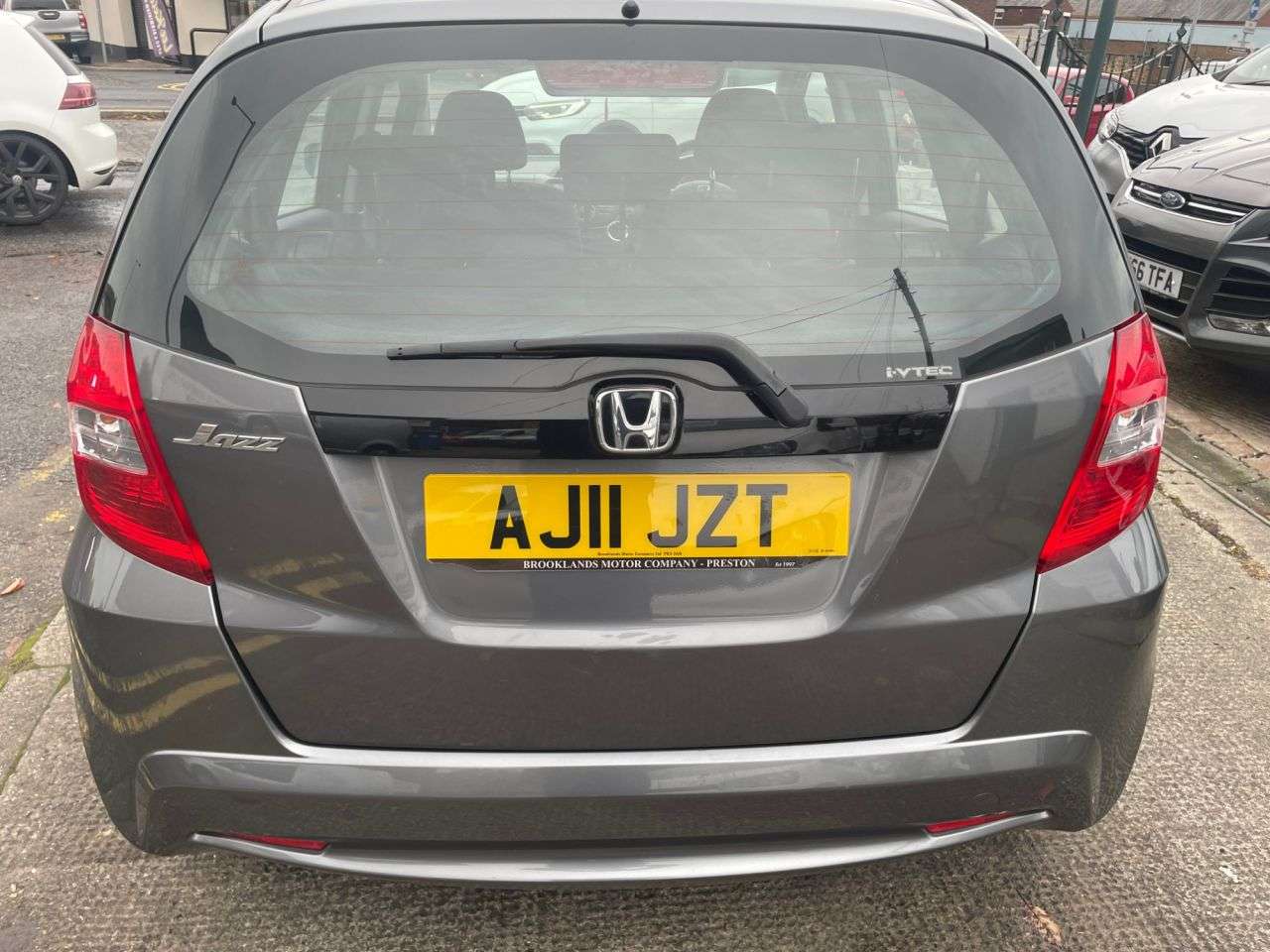 2011 HONDA JAZZ 2011 HONDA JAZZ