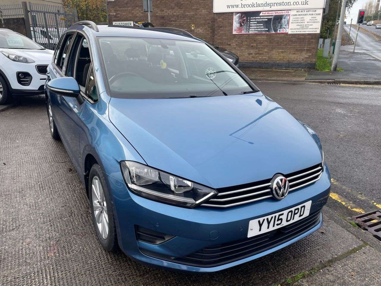 2015 VOLKSWAGEN GOLF SV 2015 VOLKSWAGEN GOLF SV