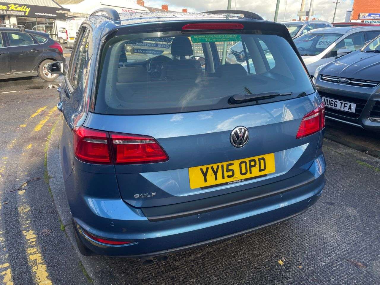 2015 VOLKSWAGEN GOLF SV 2015 VOLKSWAGEN GOLF SV