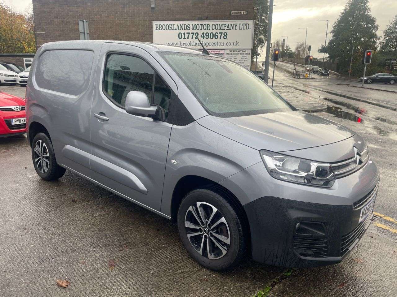 A 2018 CITROEN BERLINGO 1.6 BLUEHDi 1000 DRIVER NAV M PANEL VAN 5DR DIESEL MANUAL SWB EURO 6 A 2018 CITROEN BERLINGO 1.6 BLUEHDi 1000 DRIVER NAV M PANEL VAN 5DR DIESEL MANUAL SWB EURO 6