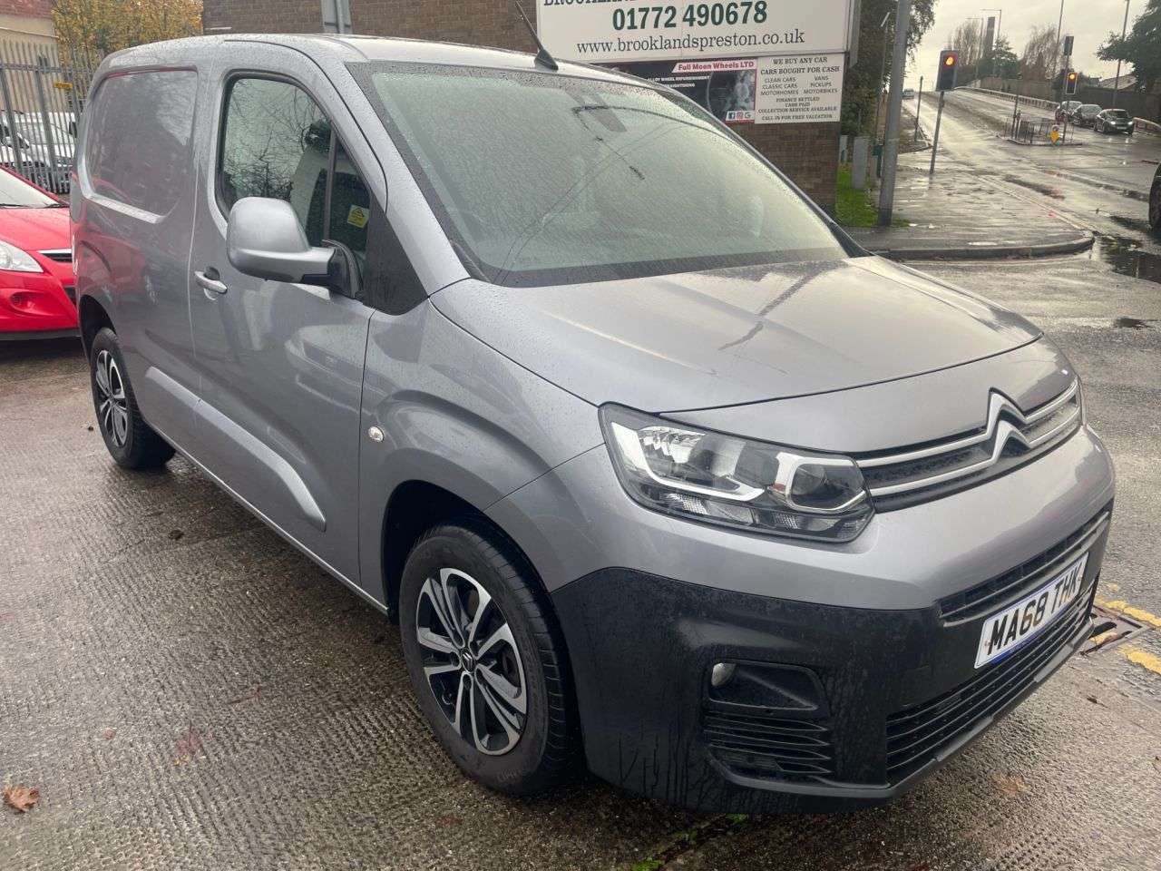 A 2018 CITROEN BERLINGO 1.6 BLUEHDi 1000 DRIVER NAV M PANEL VAN 5DR DIESEL MANUAL SWB EURO 6 A 2018 CITROEN BERLINGO 1.6 BLUEHDi 1000 DRIVER NAV M PANEL VAN 5DR DIESEL MANUAL SWB EURO 6