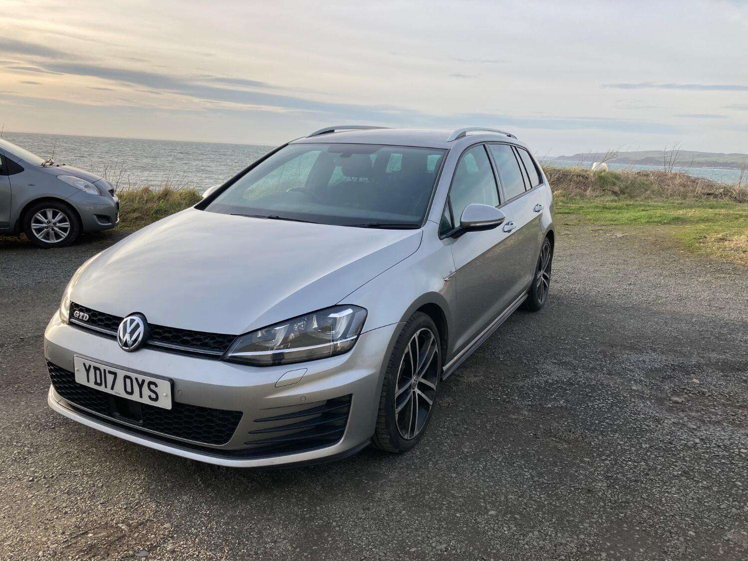 2017 VOLKSWAGEN GOLF 2017 VOLKSWAGEN GOLF