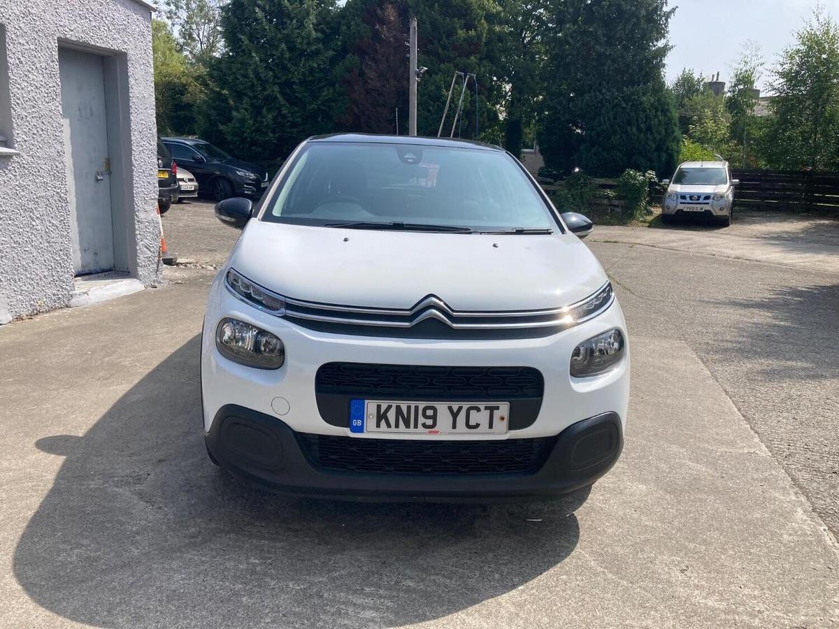 Check out this Citroen C3 2019 Petrol Manual