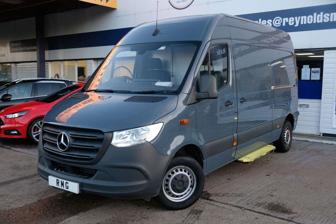 A 2018 MERCEDES-BENZ SPRINTER 2.1 314 CDI 141 BHP £0 DEPOSIT FINANCE AVAILABLE A 2018 MERCEDES-BENZ SPRINTER 2.1 314 CDI 141 BHP £0 DEPOSIT FINANCE AVAILABLE