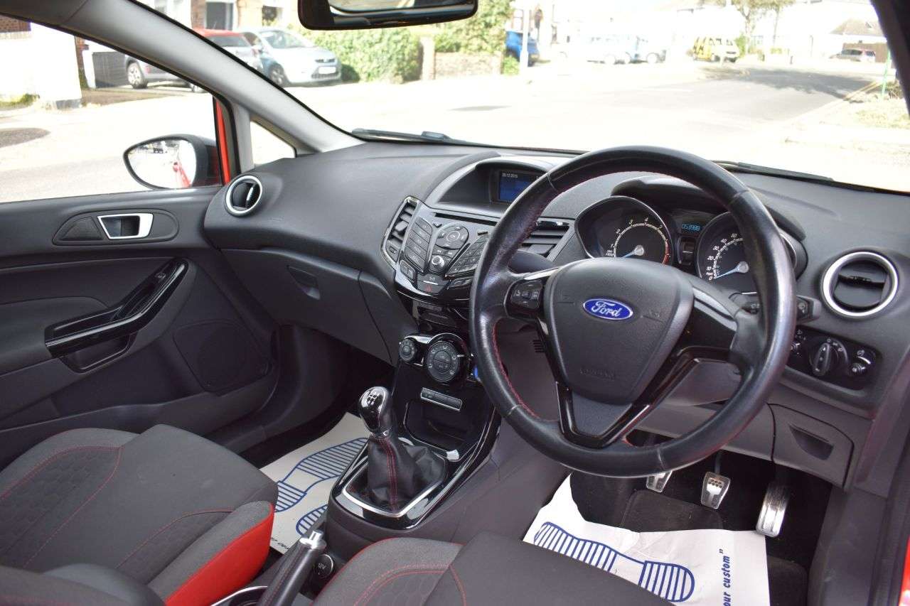 2016 FORD FIESTA 2016 FORD FIESTA