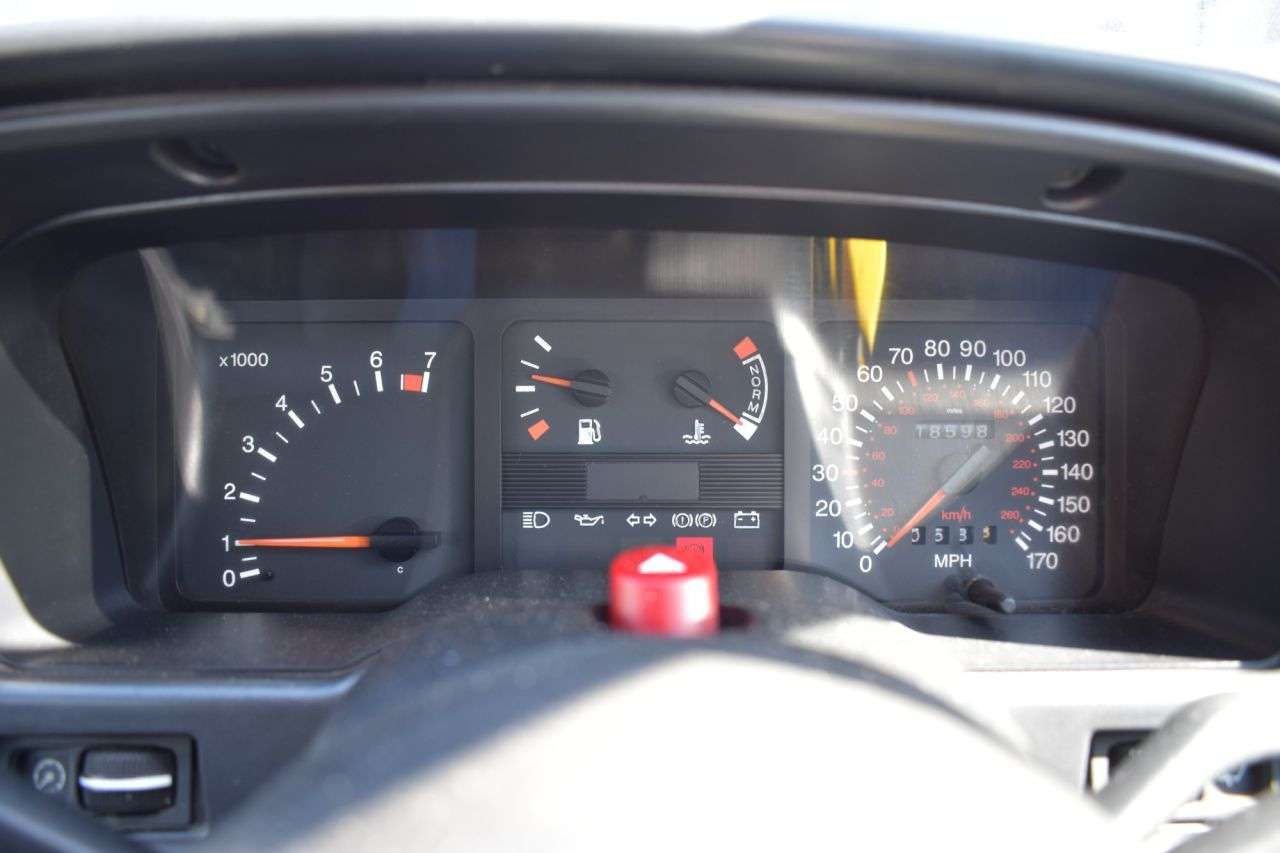 1992 FORD SIERRA 1992 FORD SIERRA