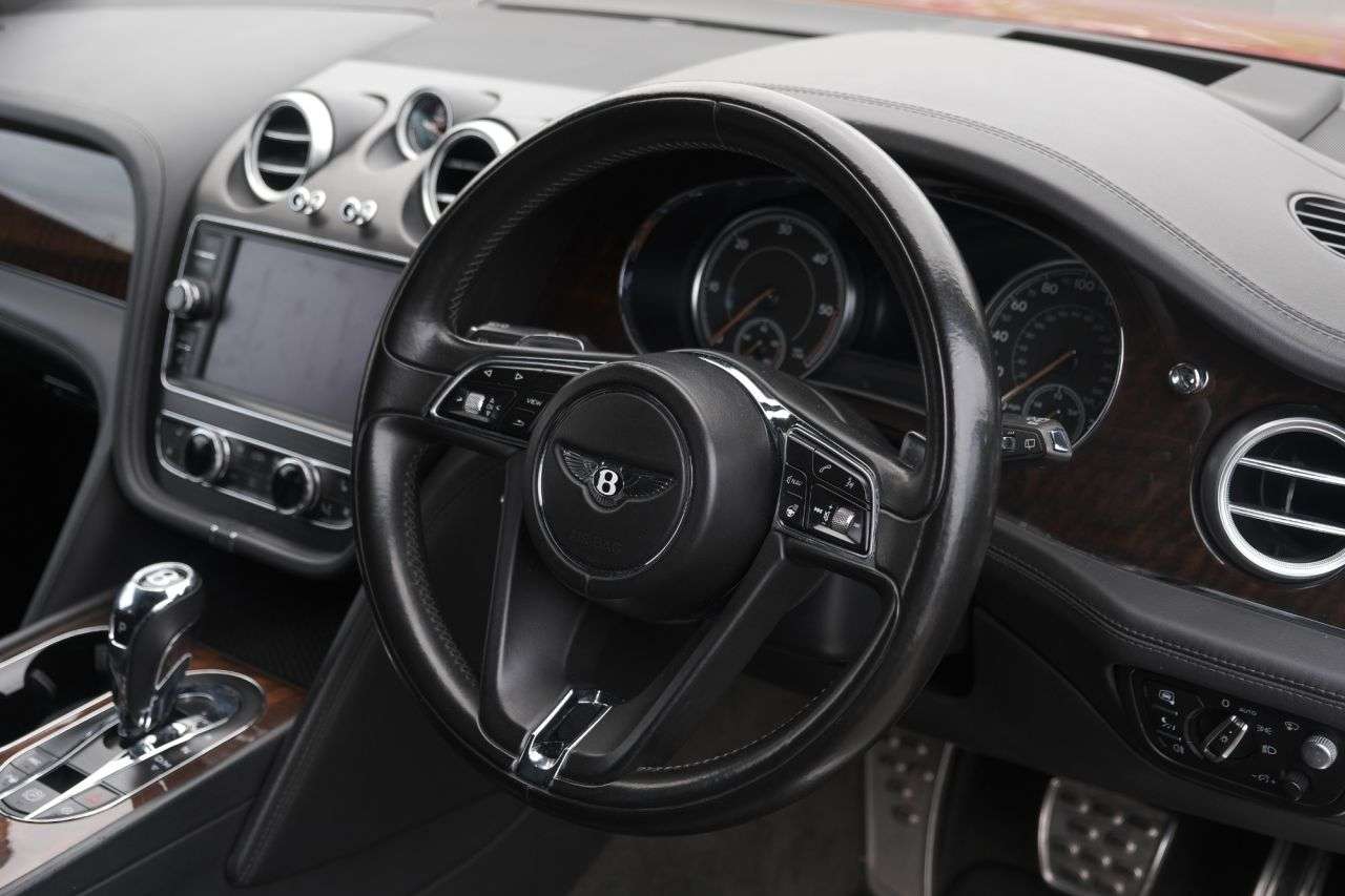 2017 BENTLEY BENTAYGA 2017 BENTLEY BENTAYGA