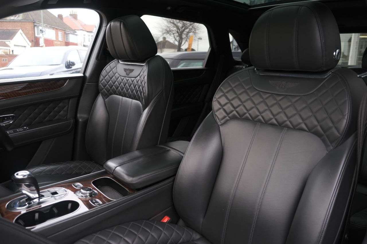2017 BENTLEY BENTAYGA 2017 BENTLEY BENTAYGA