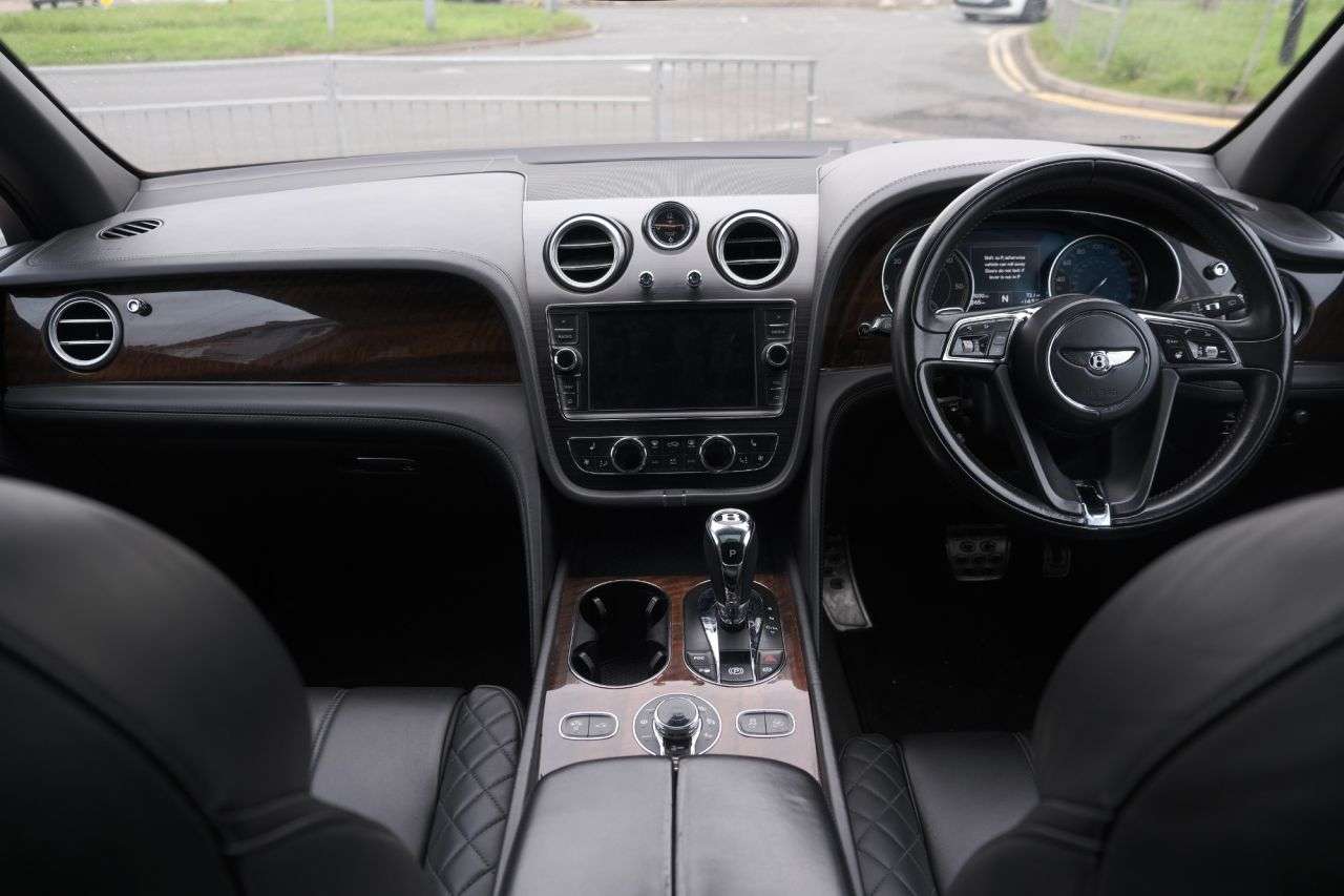 2017 BENTLEY BENTAYGA 2017 BENTLEY BENTAYGA