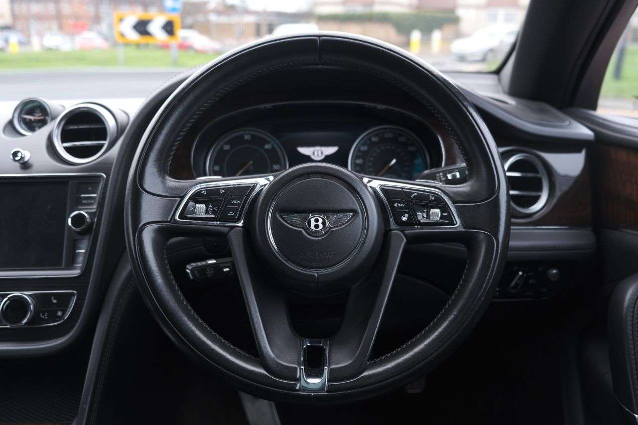 2017 BENTLEY BENTAYGA 2017 BENTLEY BENTAYGA