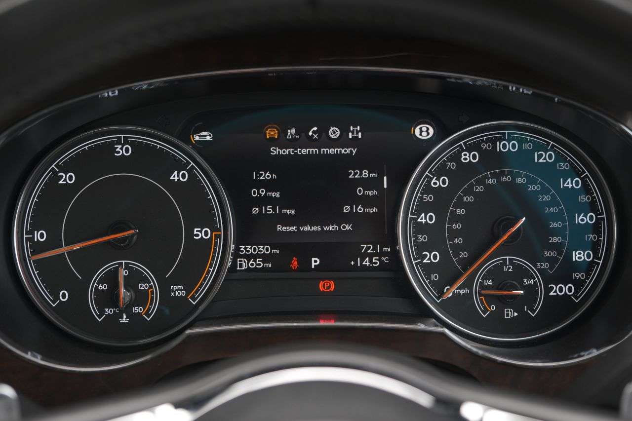 2017 BENTLEY BENTAYGA 2017 BENTLEY BENTAYGA