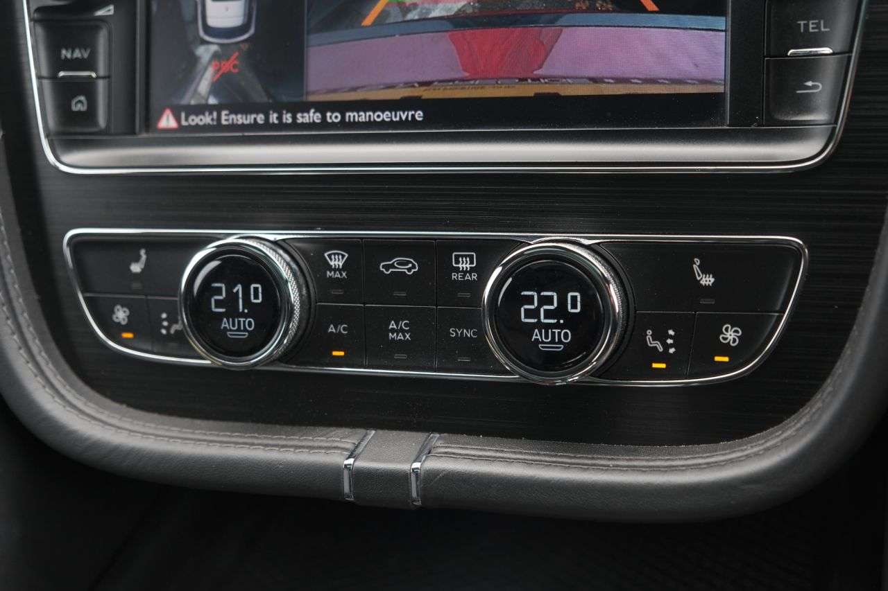 2017 BENTLEY BENTAYGA 2017 BENTLEY BENTAYGA