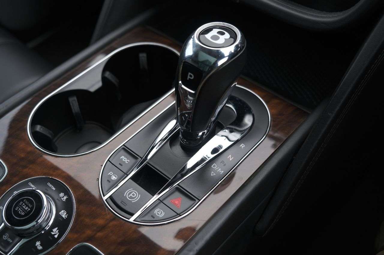 2017 BENTLEY BENTAYGA 2017 BENTLEY BENTAYGA