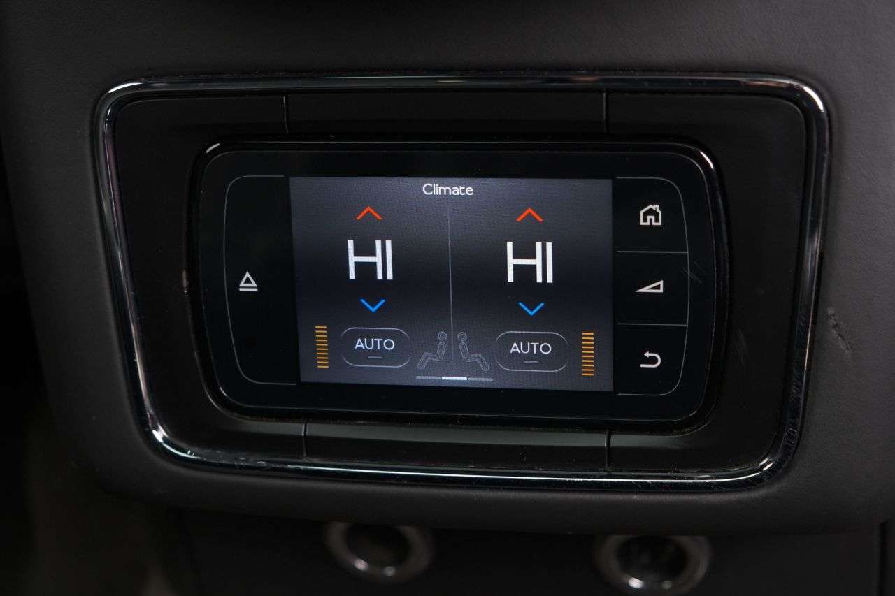 2017 BENTLEY BENTAYGA 2017 BENTLEY BENTAYGA