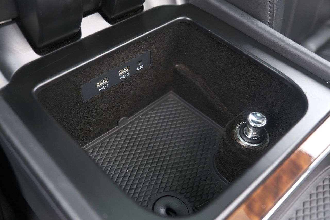 2017 BENTLEY BENTAYGA 2017 BENTLEY BENTAYGA