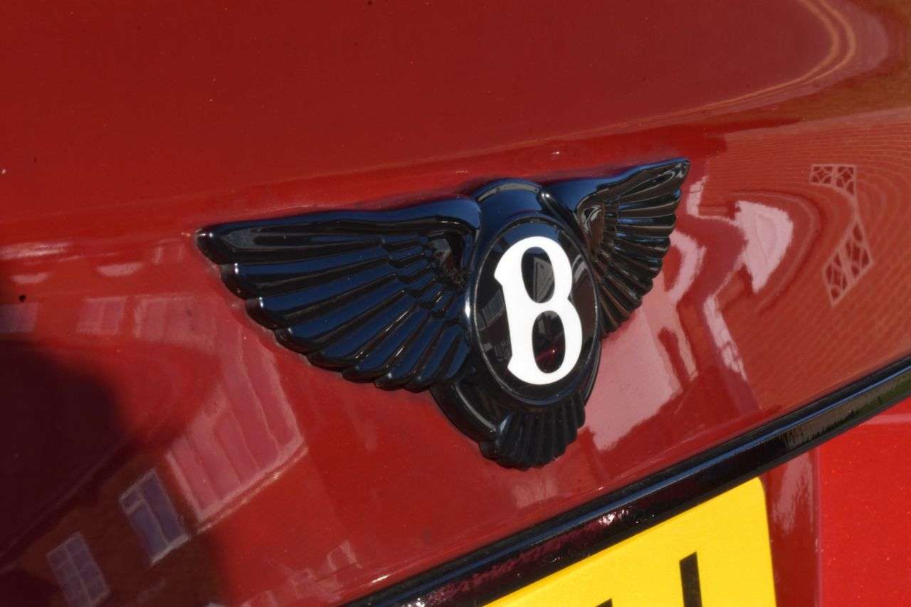 2017 BENTLEY BENTAYGA 2017 BENTLEY BENTAYGA