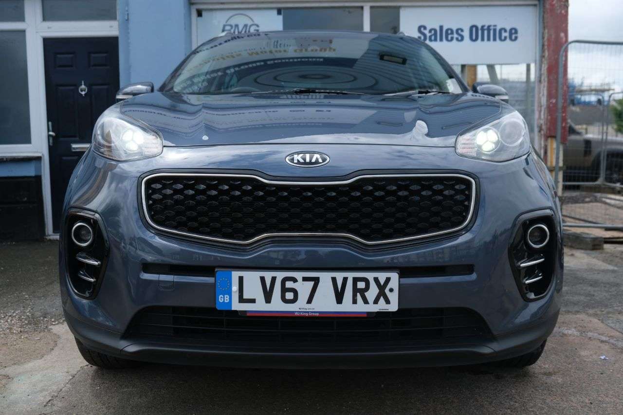 A 2017 KIA SPORTAGE 1.6 2 ISG (130BHP) EURO 6 / 2 OWNERS / SAT-NAV A 2017 KIA SPORTAGE 1.6 2 ISG (130BHP) EURO 6 / 2 OWNERS / SAT-NAV