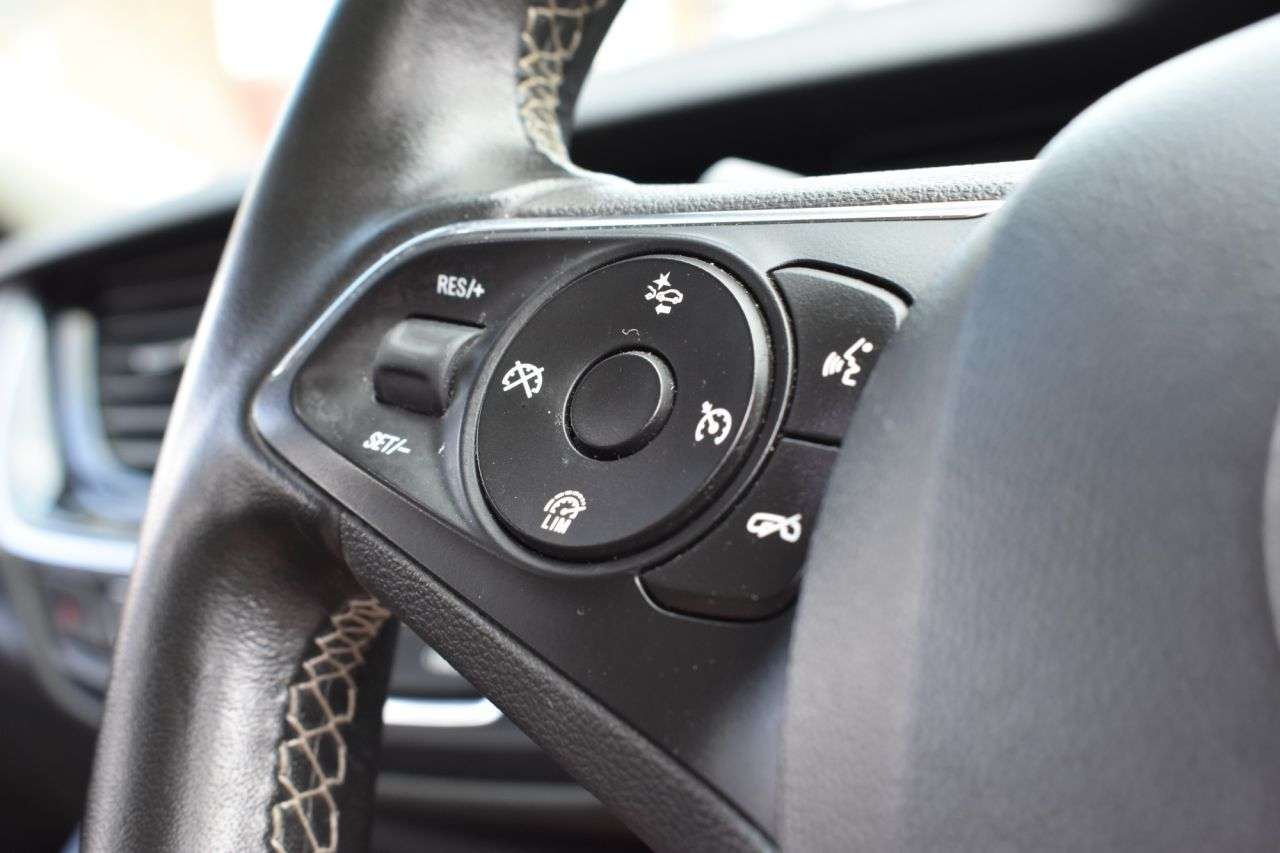 2017 VAUXHALL INSIGNIA GRAND SPORT 2017 VAUXHALL INSIGNIA GRAND SPORT