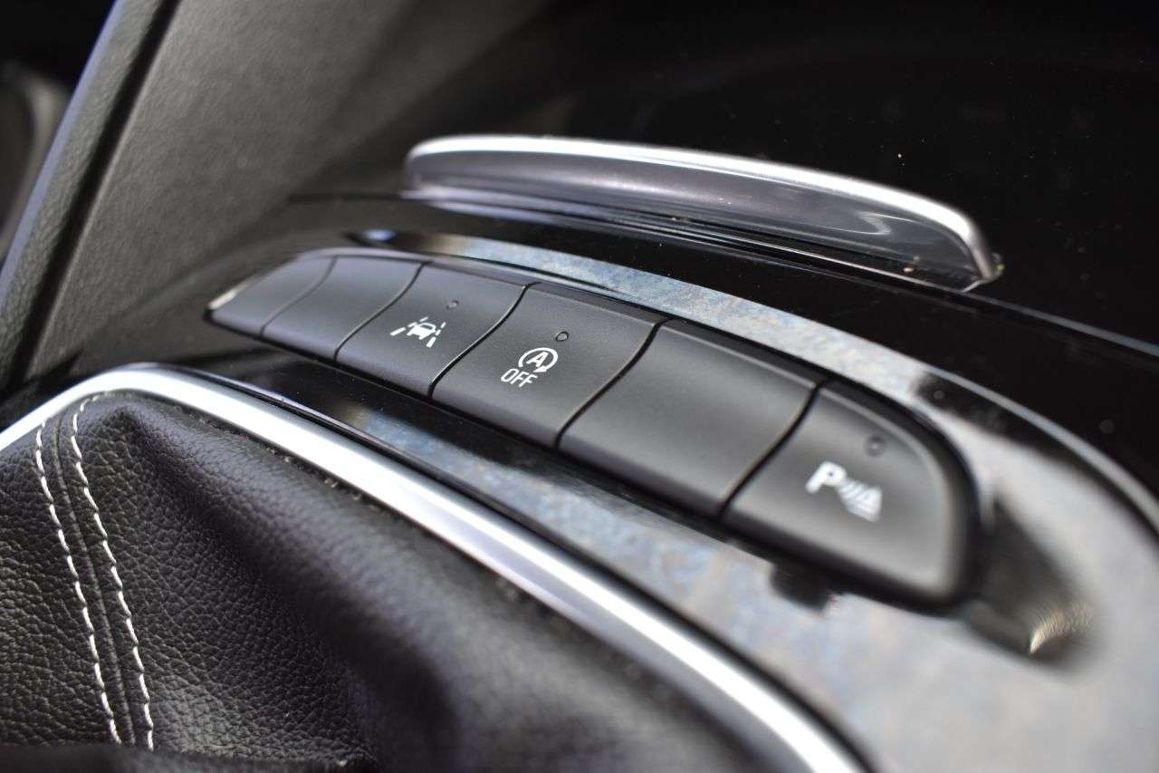 2017 VAUXHALL INSIGNIA GRAND SPORT 2017 VAUXHALL INSIGNIA GRAND SPORT