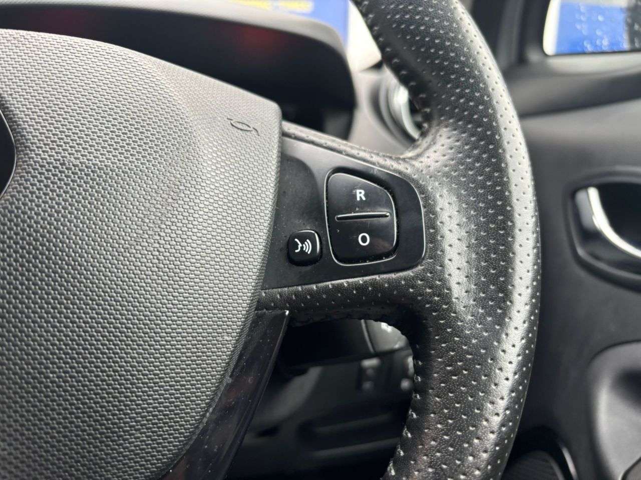 2019 RENAULT ZOE 2019 RENAULT ZOE