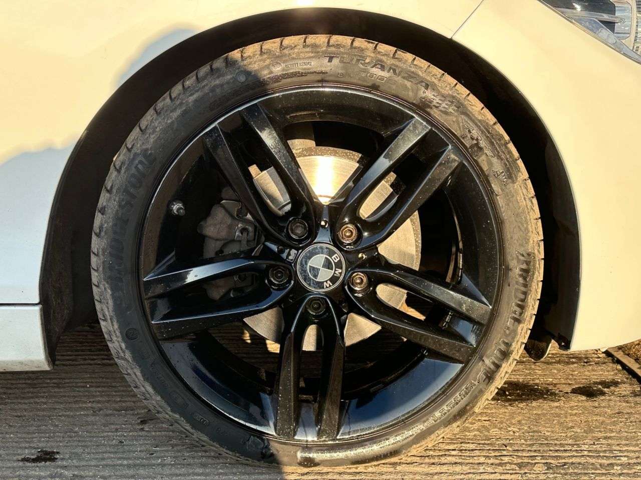 2017 BMW 1 SERIES 2017 BMW 1 SERIES