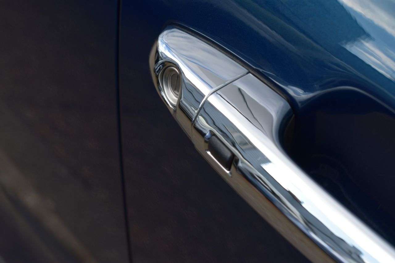 2020 KIA NIRO 2020 KIA NIRO