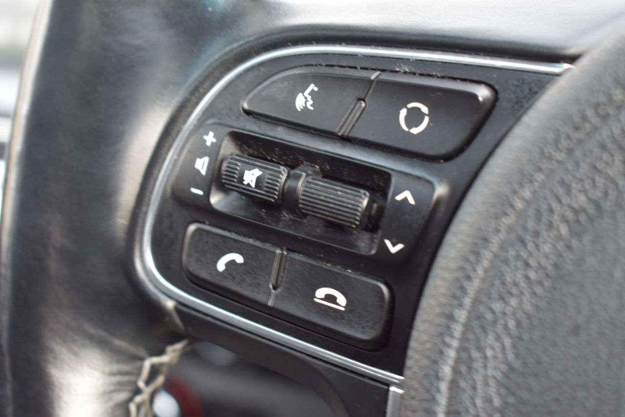 2020 KIA NIRO 2020 KIA NIRO