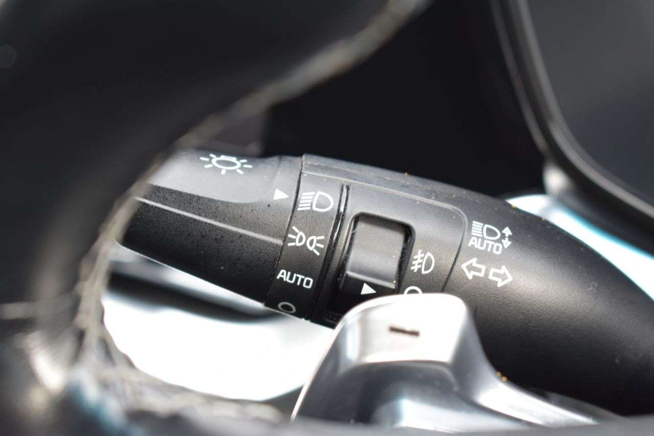 2020 KIA NIRO 2020 KIA NIRO