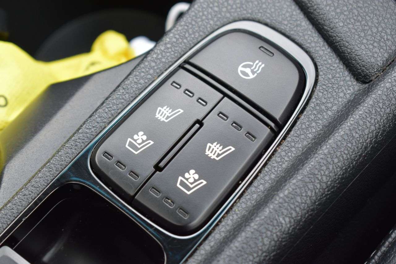 2020 KIA NIRO 2020 KIA NIRO