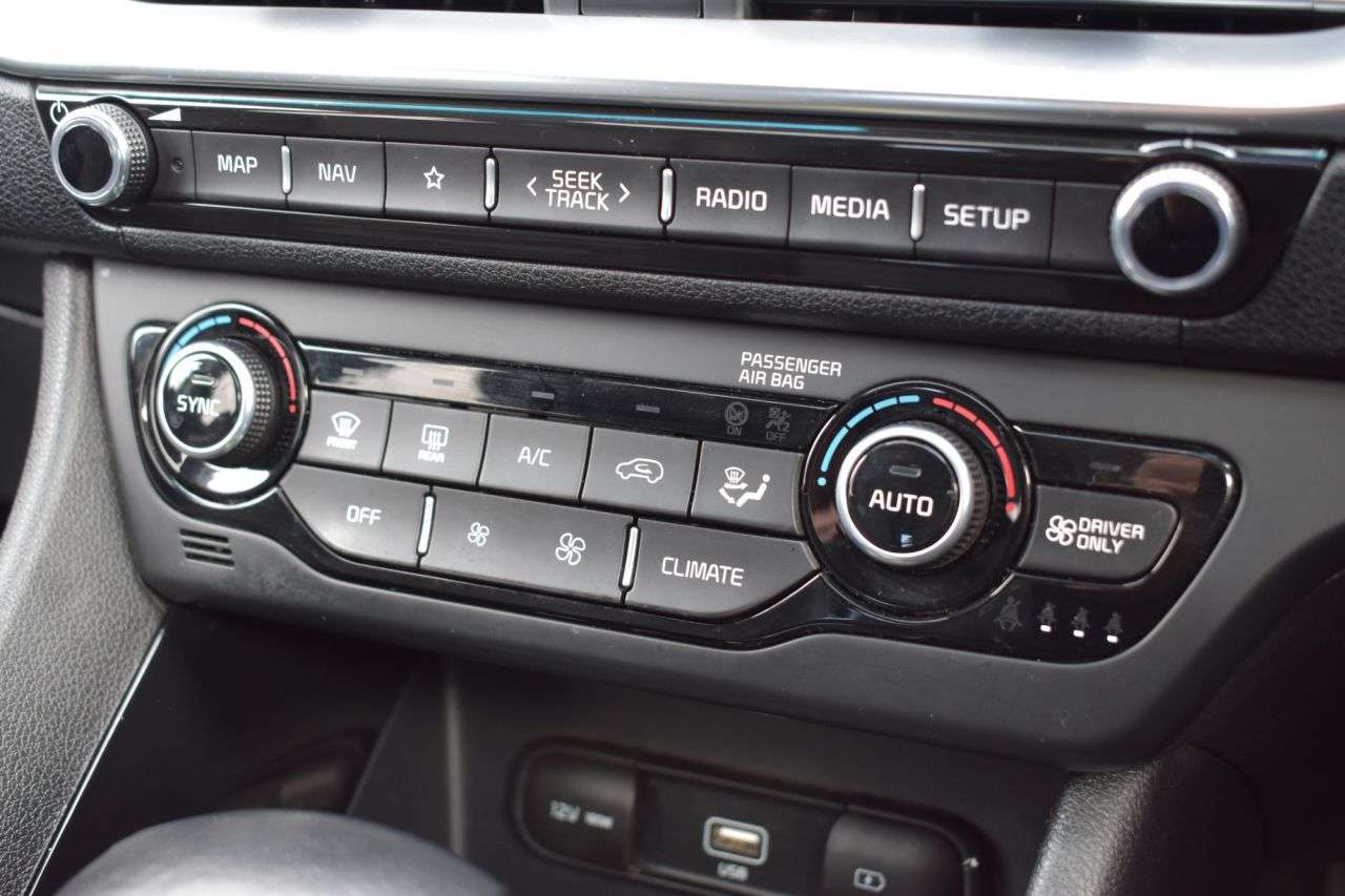 2020 KIA NIRO 2020 KIA NIRO