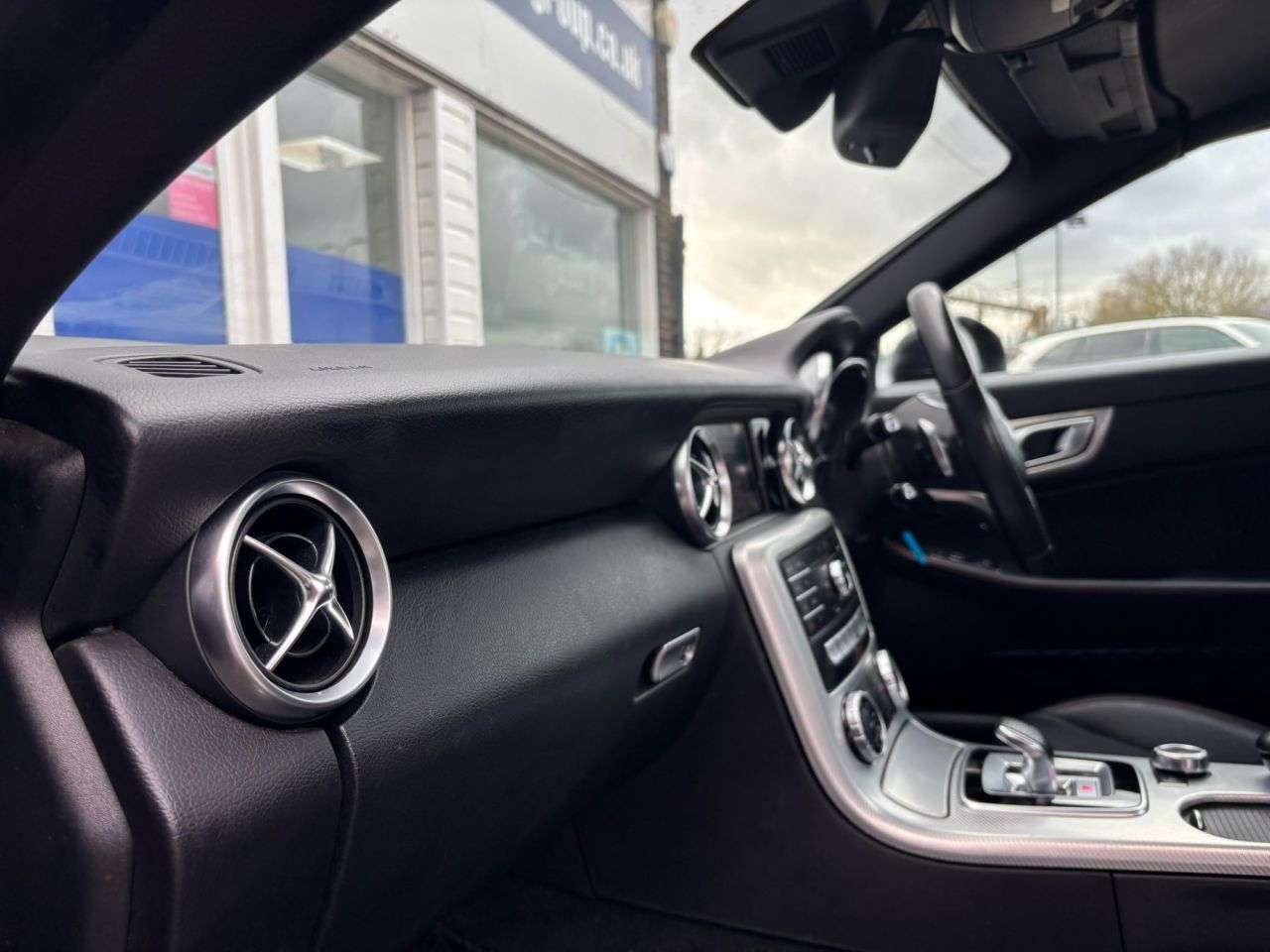 2017 MERCEDES-BENZ SLC 2017 MERCEDES-BENZ SLC