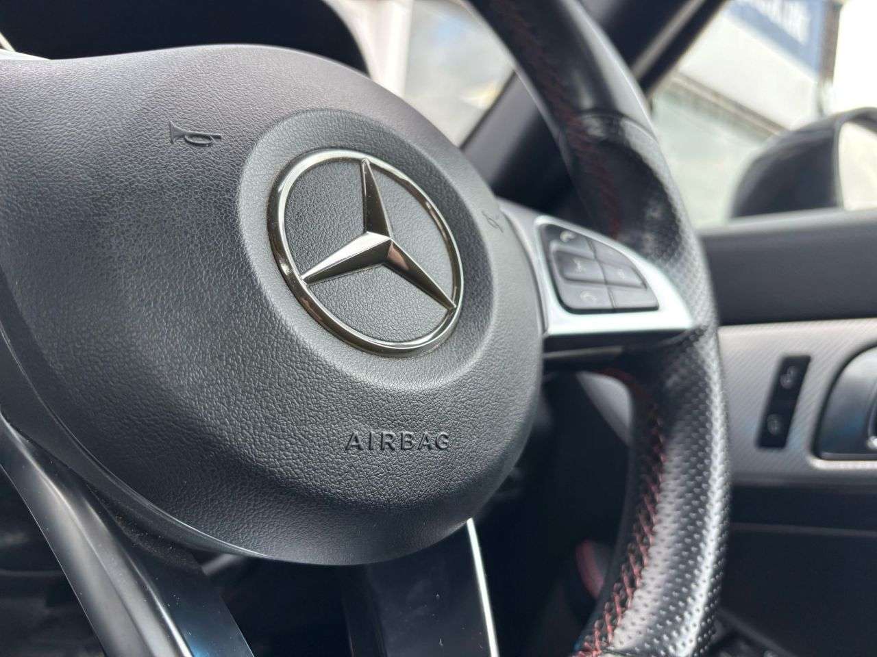 2017 MERCEDES-BENZ SLC 2017 MERCEDES-BENZ SLC