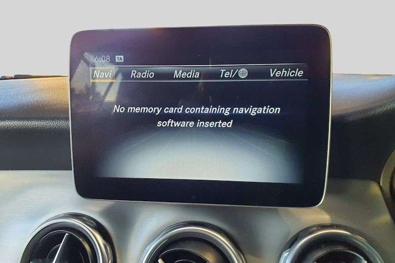 A 2019 MERCEDES-BENZ GLA-CLASS 2.1 GLA200d AMG Line 7G-DCT (136ps) 2 KEYS A 2019 MERCEDES-BENZ GLA-CLASS 2.1 GLA200d AMG Line 7G-DCT (136ps) 2 KEYS